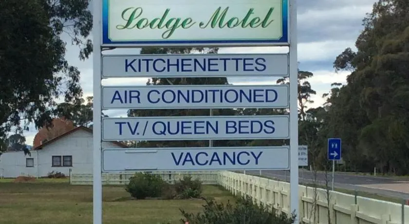 Snowy River Lodge Motel - Image 1