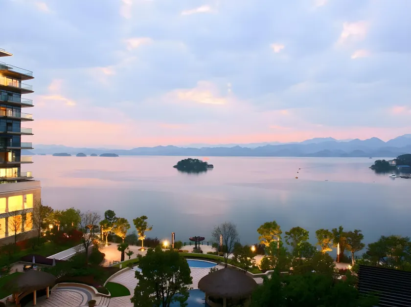 Hangzhou 1000Island Lake Greentown Resort Hotel - Image 1