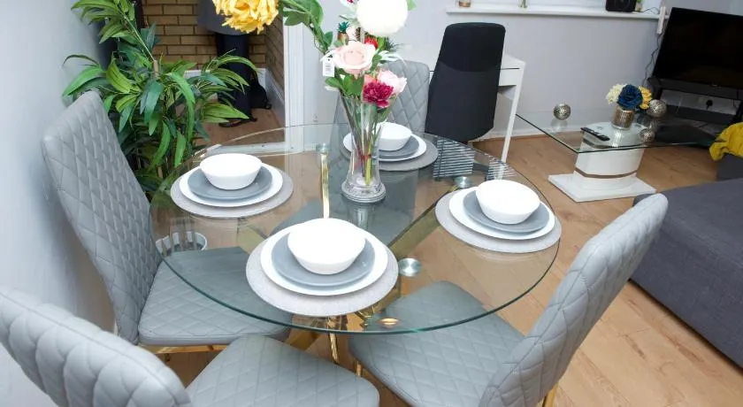 2 Bed Apartment with all amenities - Image 1