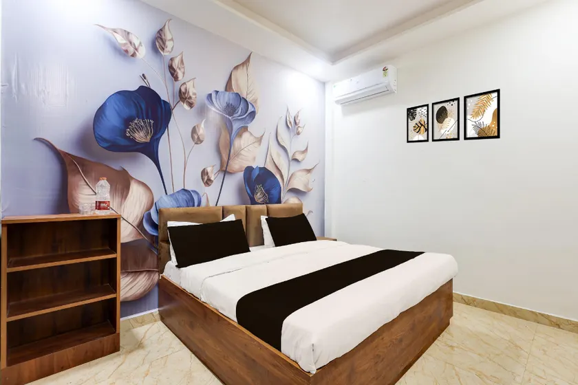 Hotel O Shiv Shankar - Image 1