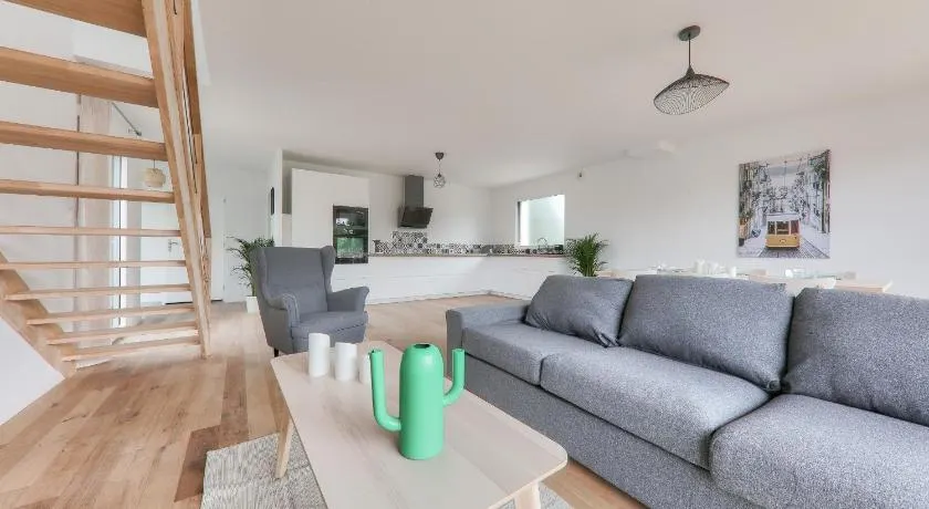 Maison pour 8 - 300m de la plage du Rouvran - Image 1