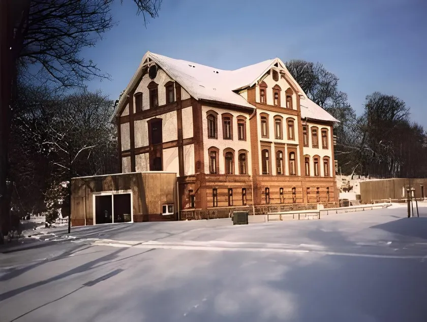 Hotel Am Tiefwarensee - Image 1
