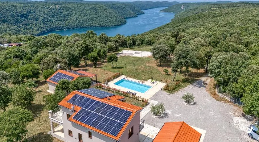 Villa Tanja Lim Bay - Image 1