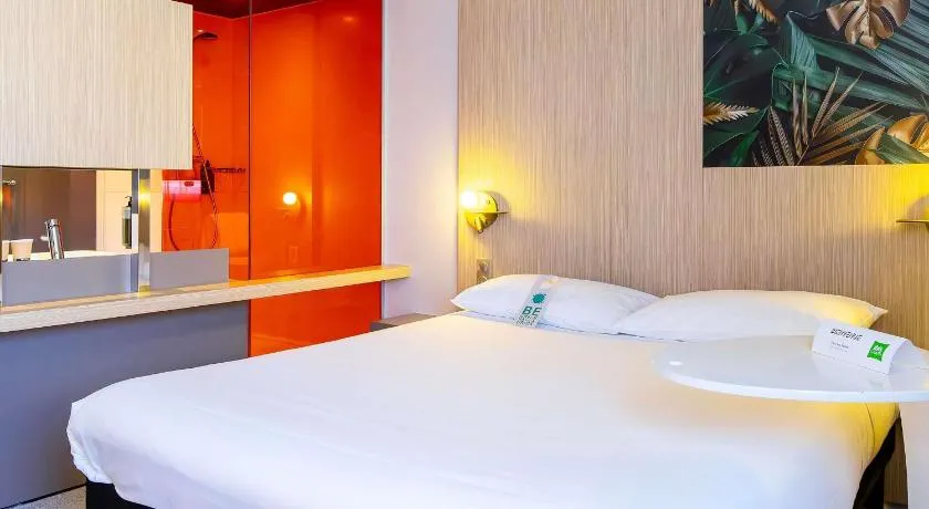 ibis Styles Troyes Centre - Image 1