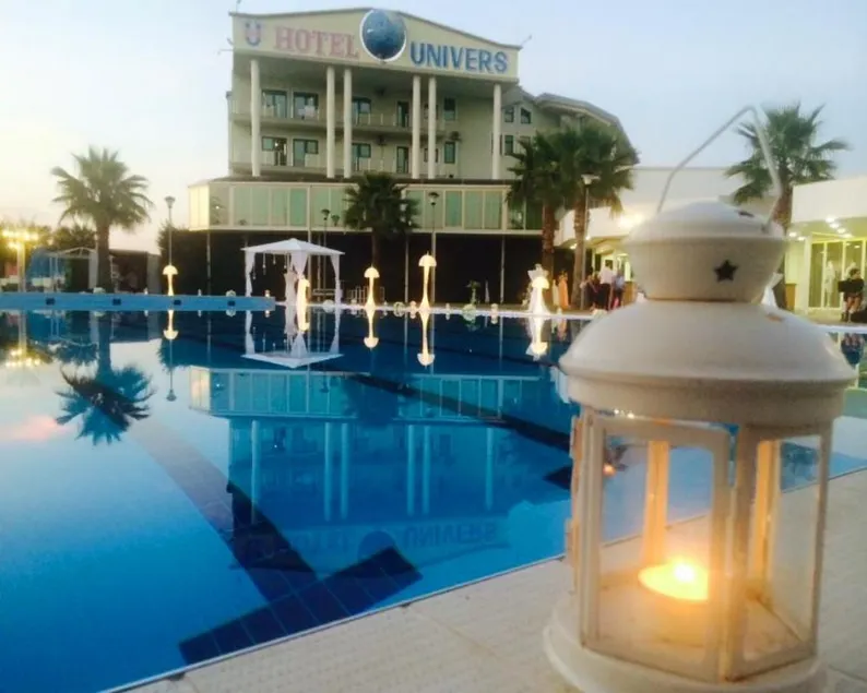 Hotel Univers Laç - Image 1