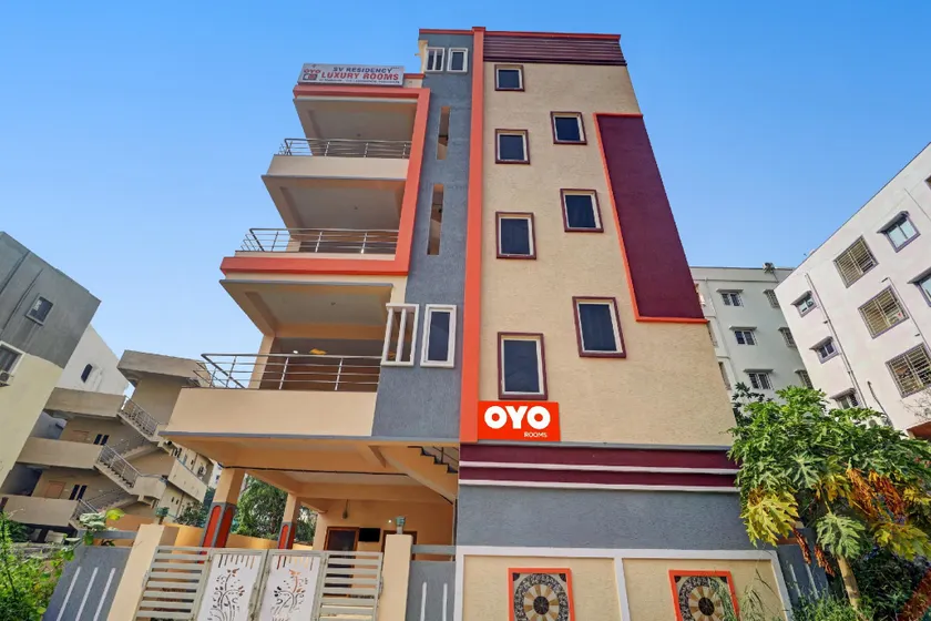 Hotel O S V Residency Kajaguda Near Gachibowli - Image 1