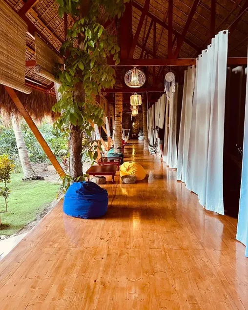 Nautilus Resort Hostel & Hammocks - Image 1