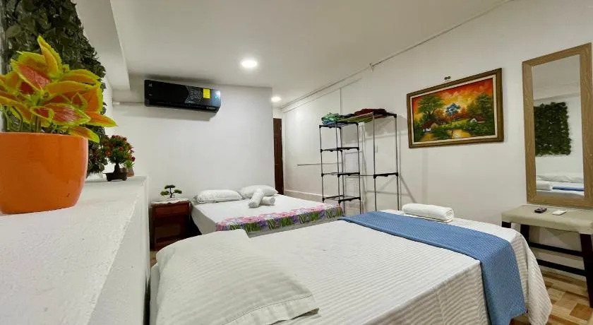 Apartamento el Almendro - Image 1