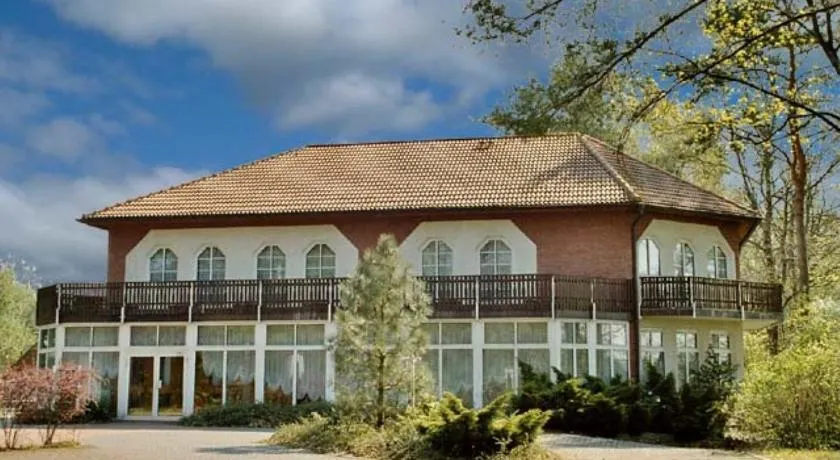 Parkstadthotel Bad Muskau - Image 1