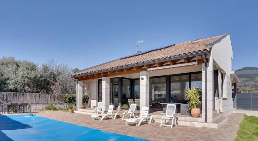 Villa Nadine 1307 - Image 1