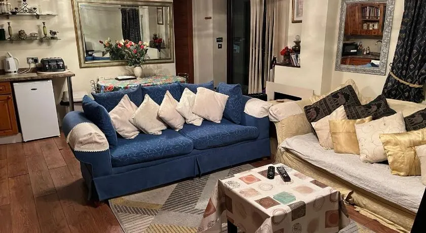 2 bedrooms Bell Cottage - Image 1