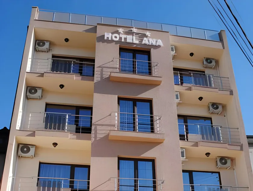 Hotel Ana - Image 1