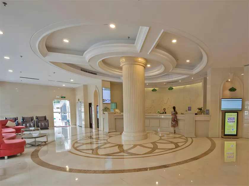 Vienna 3 Best Hotel Foshan Zhangcha - Image 1