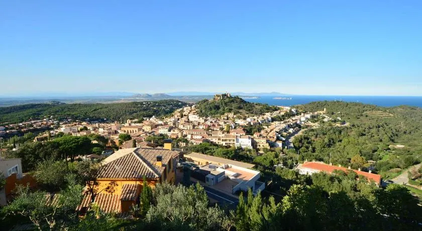 B-16 - Image 1