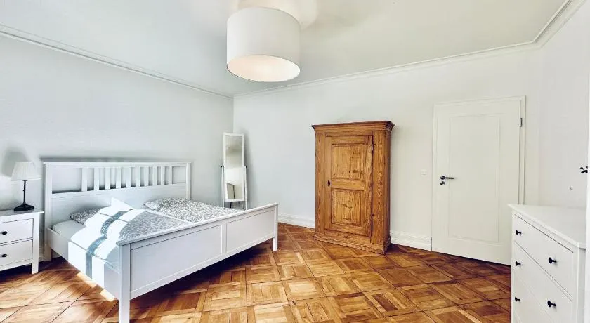 Business Apartment ZIMMERzuVERMIETEN in Solothurn - Image 1