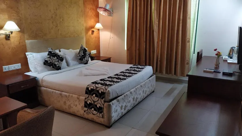 Hotel bessota international Thiruvalla - Image 1