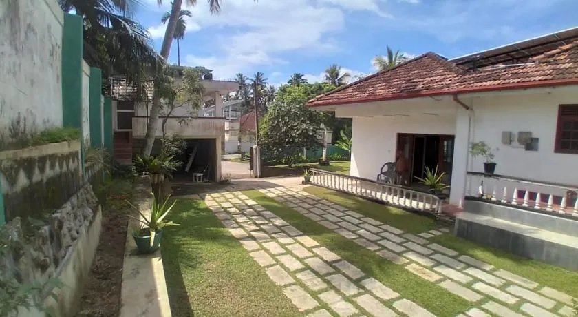 Paradise Galle - Image 1