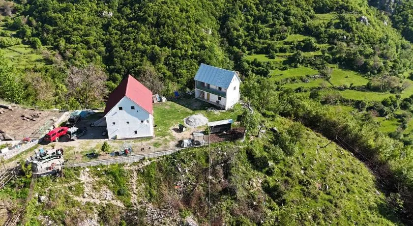 Bujtina Mark Alia - Image 1