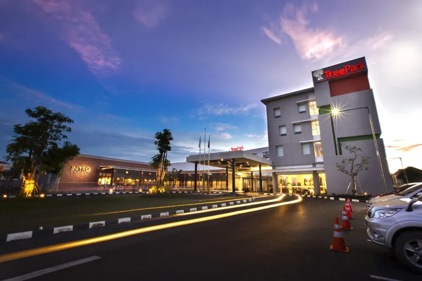 TreePark Banjarmasin - Image 1