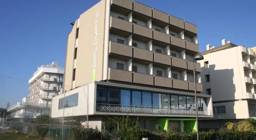 Hotel Diplomatic - Image 1