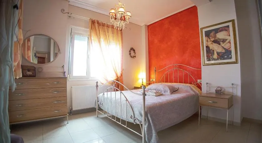 Venia House Marathos - Image 1