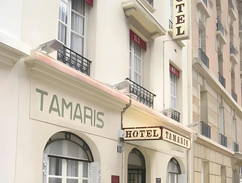 Tamaris Hotel - Image 1
