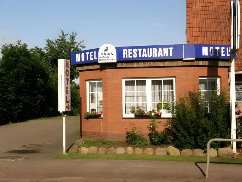 KA&KA Hotel Garni - Image 1