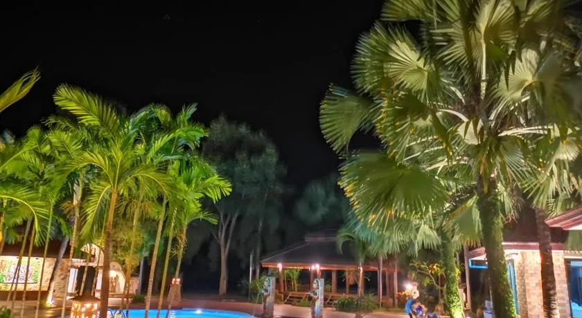 RS Phong Riverside Resort - Image 1