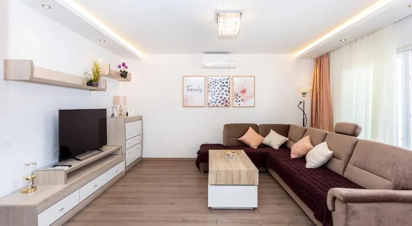 Apartments Iva Brstilo - Image 1