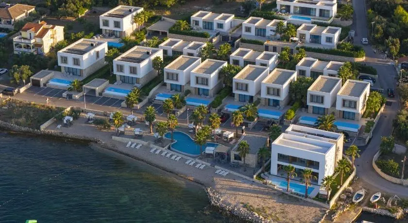 The Palms Resort by Irundo - Image 1
