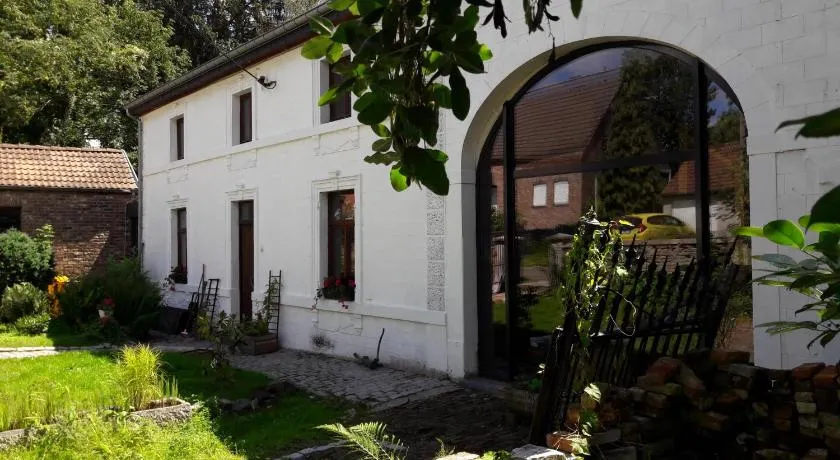 La cave au chat'pitre / l'étable - Image 1