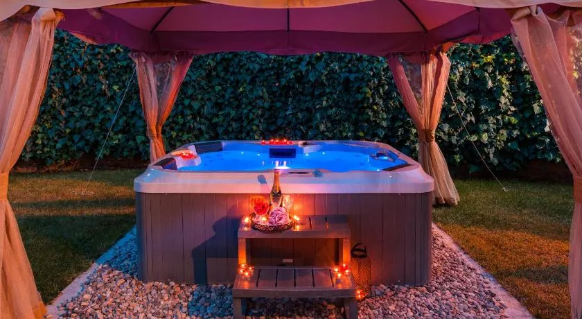 Villa Roko- the spacious luxury - Image 1