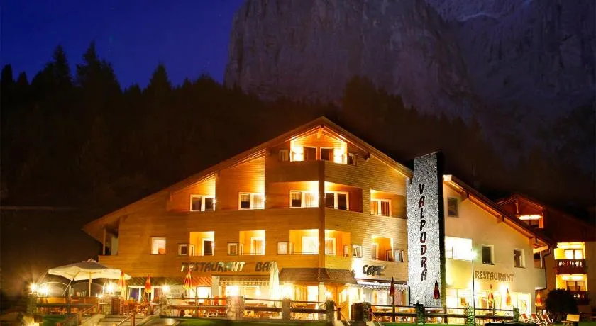 Hotel Valpudra - Image 1