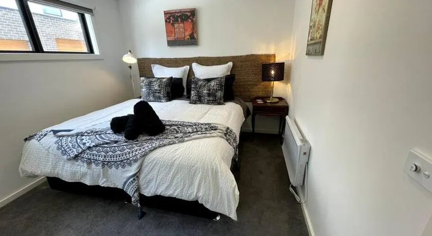 New & adorable unit close to the beach - Image 1