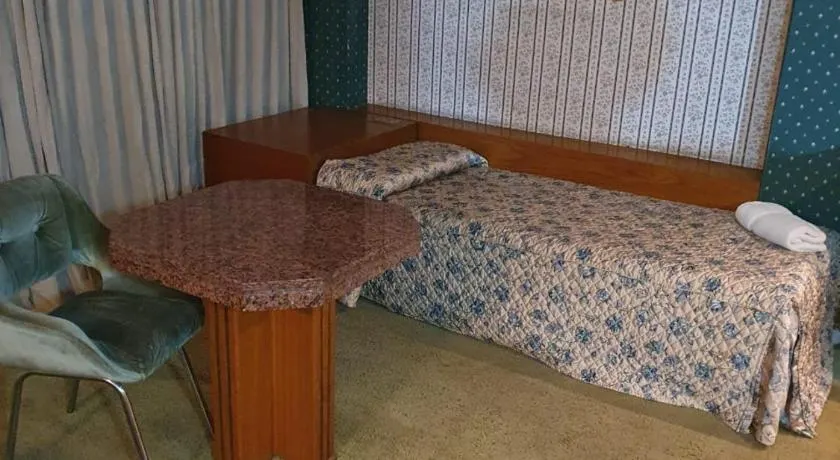Apartamentos Plaza - Image 1