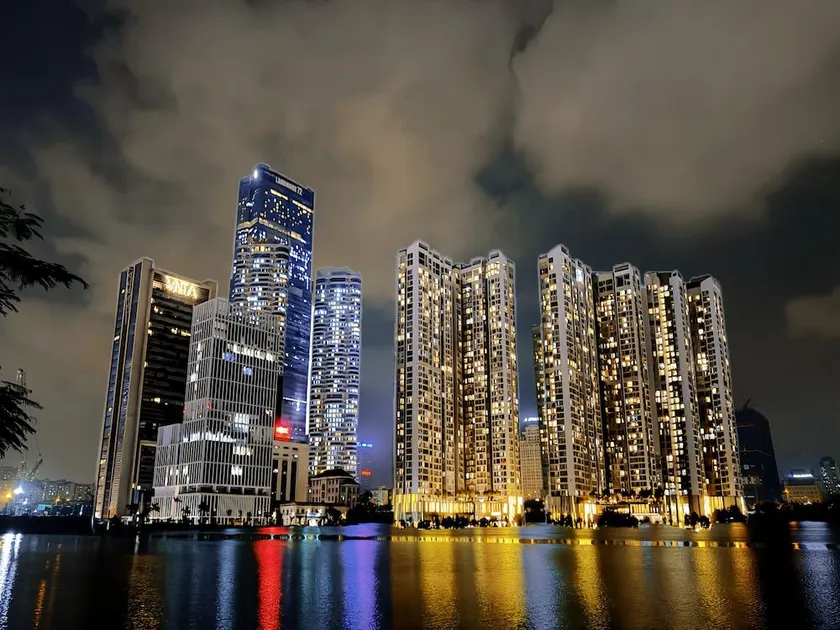 Mira Housing- Vinhome Skylake Luxury Apartment - Image 1