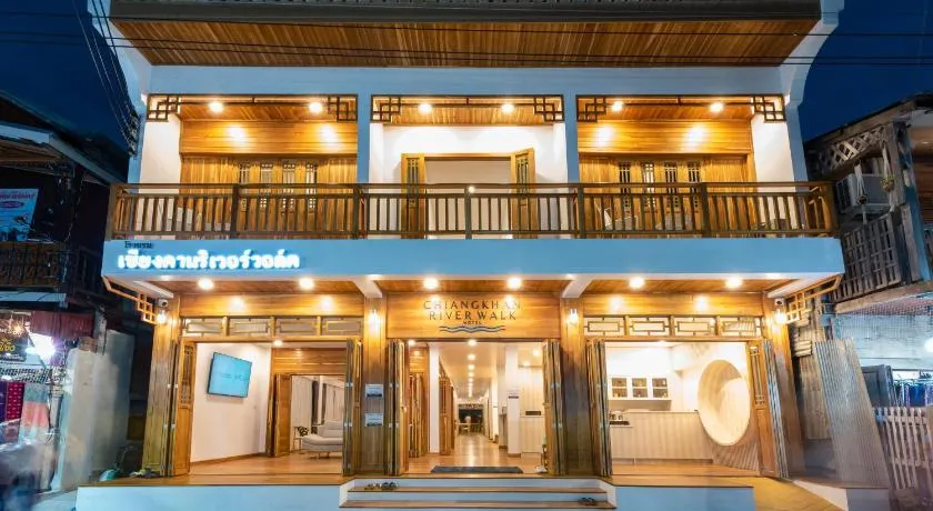 Chiangkhan River Walk Hotel - Image 1