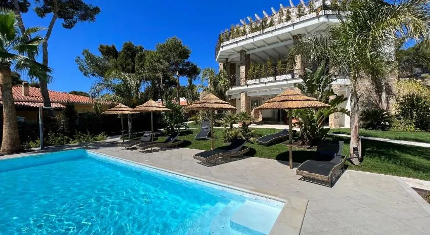 Suite Villa Domos & SPA - Image 1