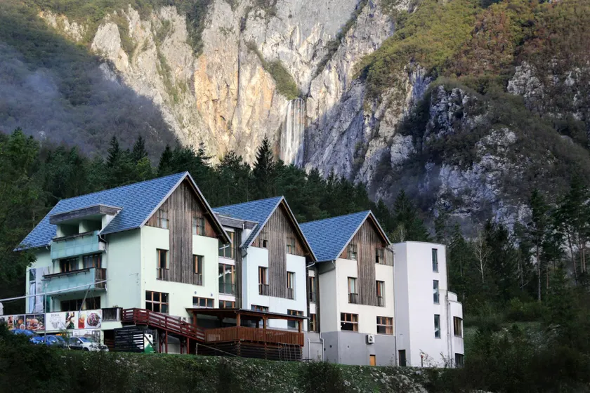 Hotel Boka - Image 1