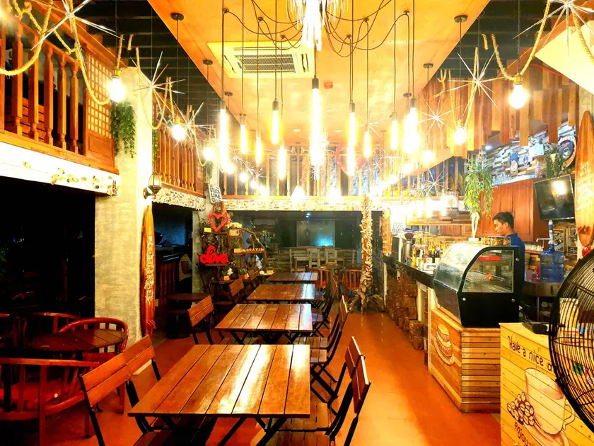 EL Navi Surftown - Image 1