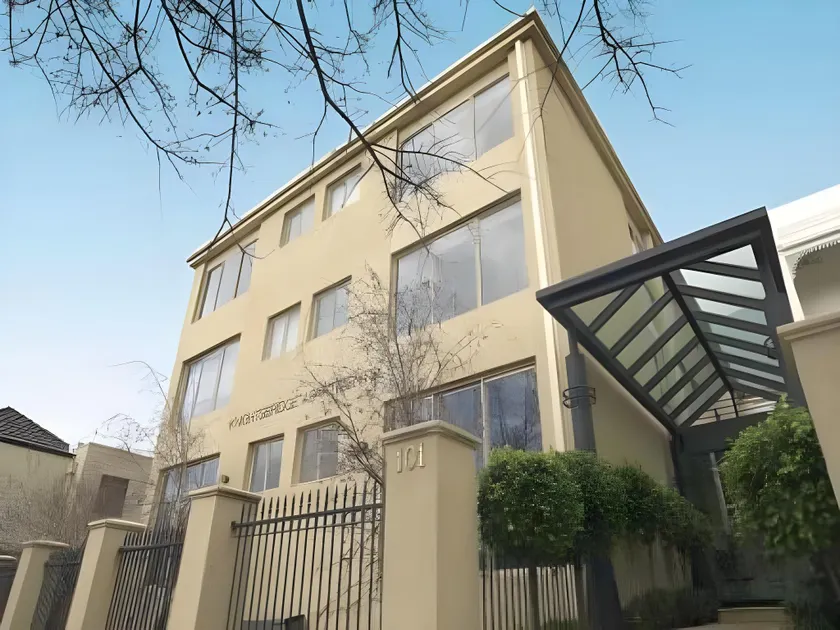 Knightsbridge Apartments - Image 1