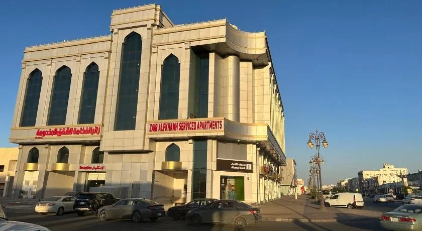 زائر الفخامه للشقق المخدومه - Image 1