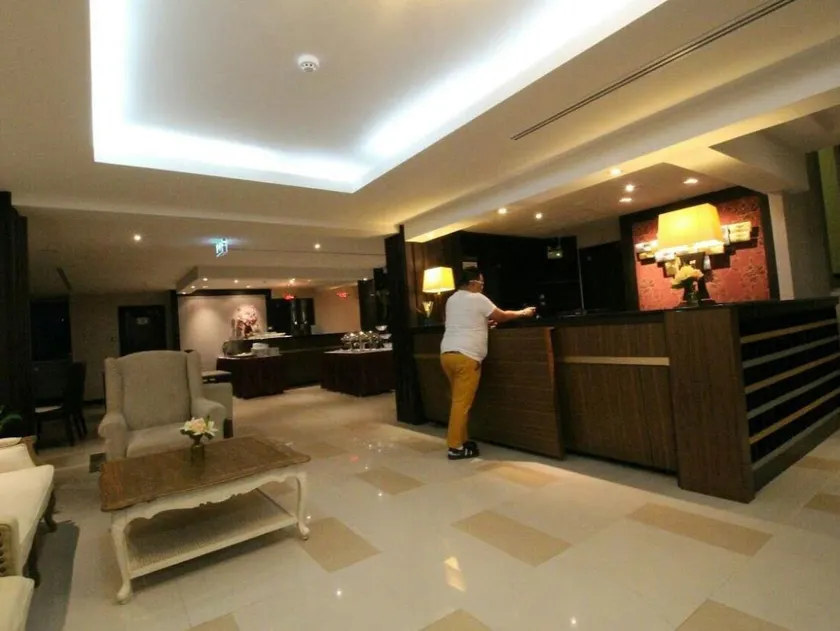 Leelawadee Modern Resort Huaykwang - ลีลาวดี ห้วยขวาง - Image 1