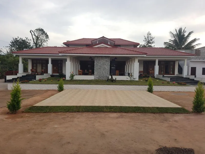 Riyavar Luxury Stay - Image 1