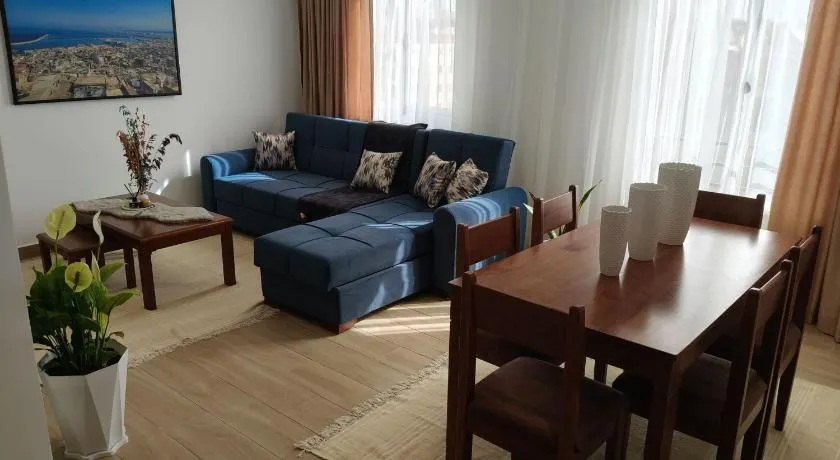 Superbe Appartement F4 moderne avec vue dégagée à Dély Ibrahim Calme & proche Clinique Al Azhar, Garden City - Image 1