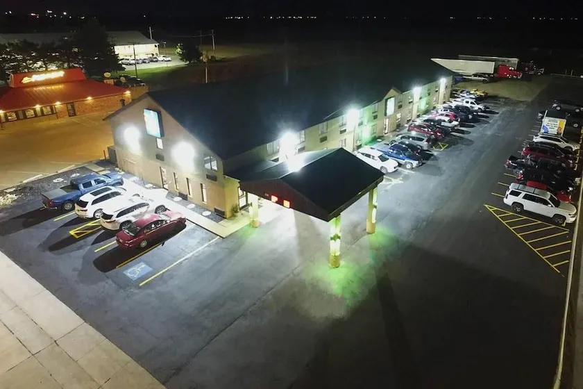 Greenwood Inn - Image 1