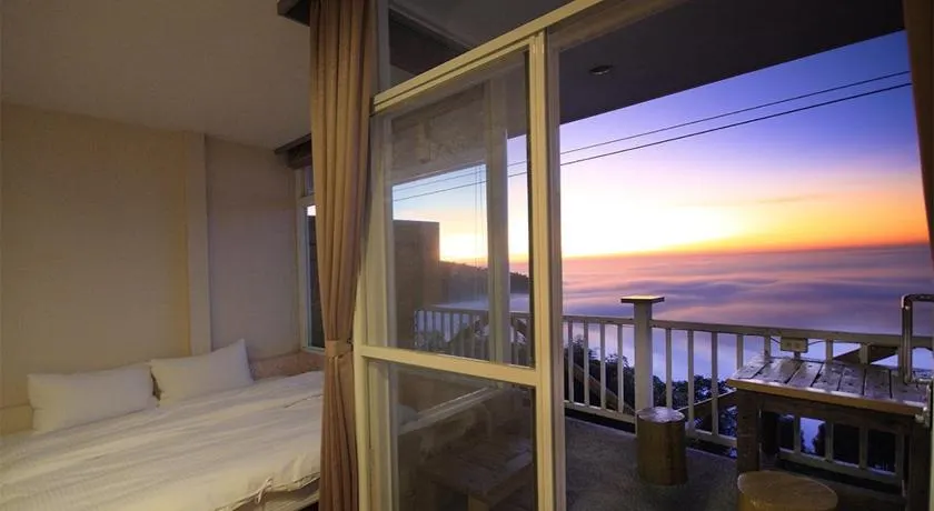 Sky lounge B&B - Image 1