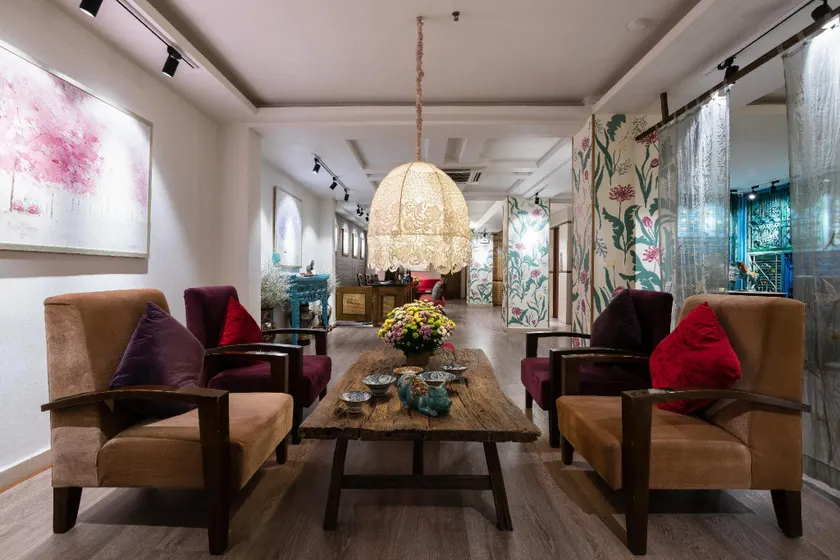 Asian Ruby Center Point Hotel & Spa - Image 1