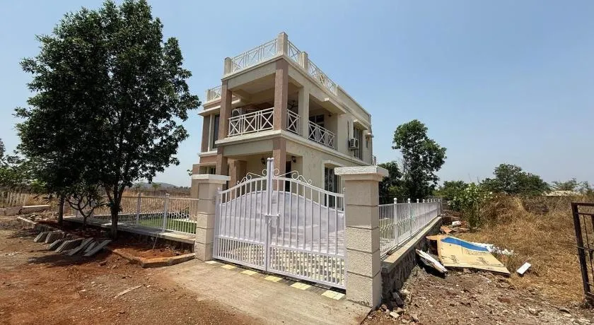 3bhk bungalow with ac in all rooms - Image 1