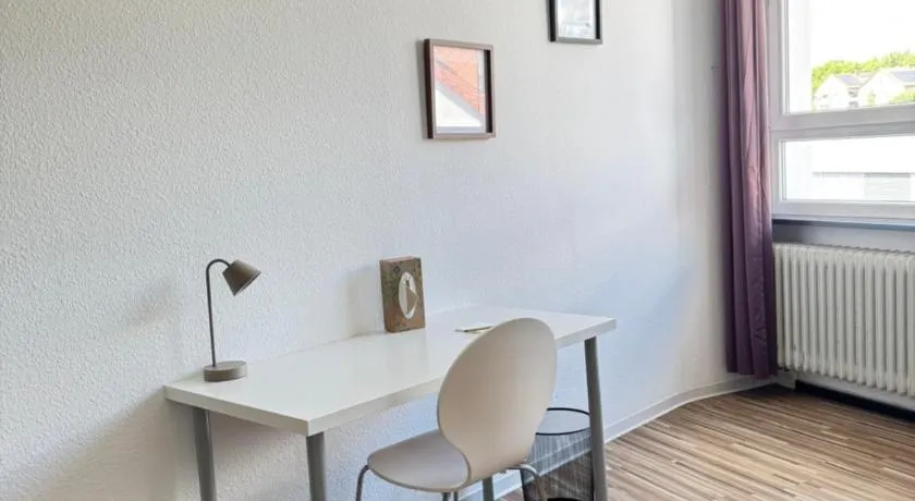 Pension Albert - möblierte Einzel- und Doppel- Zimmer auf Zeit - Image 1